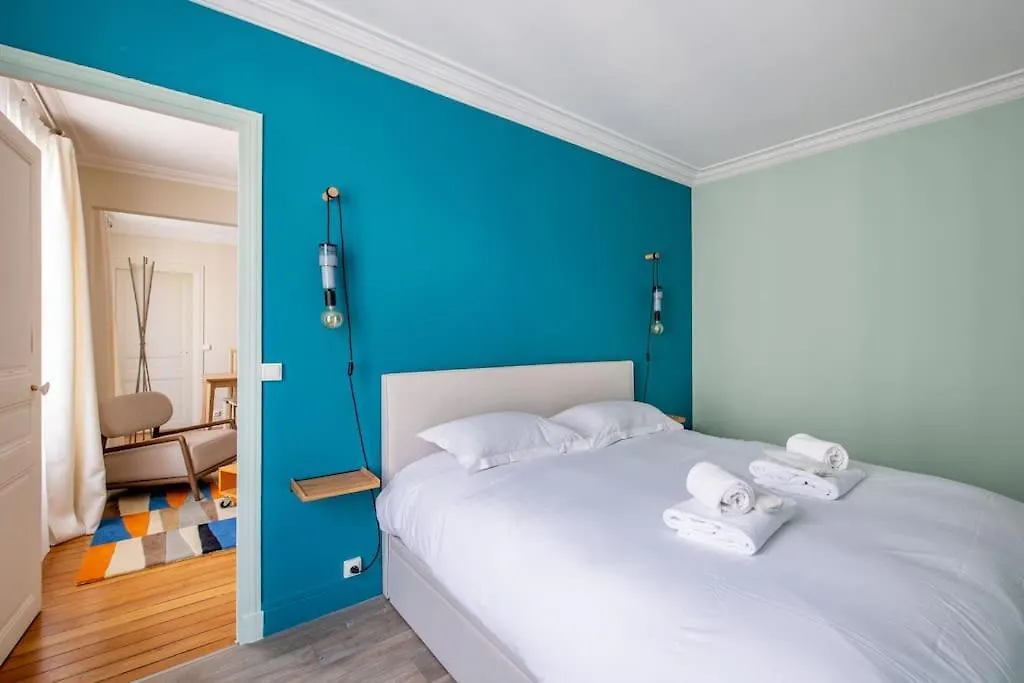 Guadeloupe - Comfortable Close To Sacre Coeur